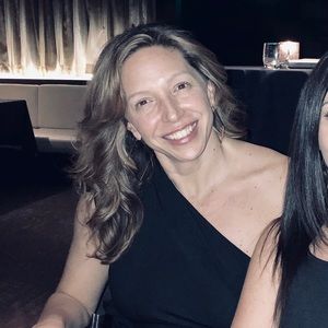 Meet your Posher, Gina